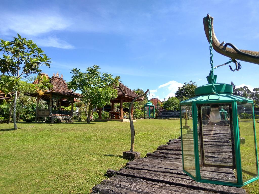 Jadul Village Resort Лембанг Экстерьер фото