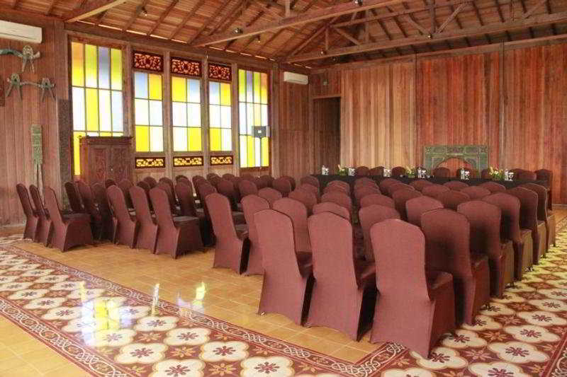 Jadul Village Resort Лембанг Экстерьер фото