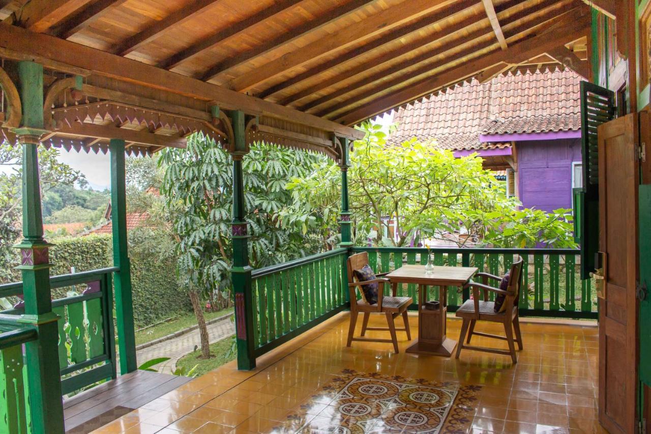 Jadul Village Resort Лембанг Экстерьер фото