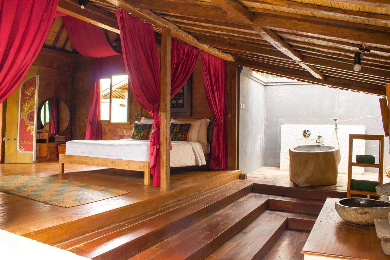 Jadul Village Resort Лембанг Экстерьер фото